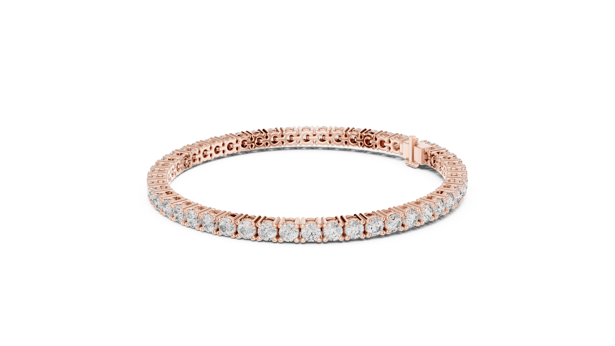 Diamond Tennis Bracelet in 18K Gold