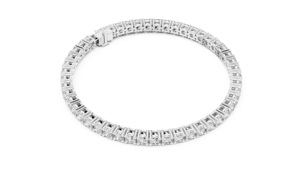 Diamond Tennis Bracelet in 18K Gold