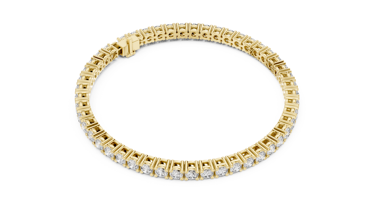 Diamond Tennis Bracelet in 18K Gold